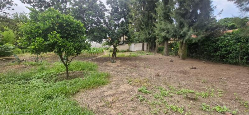 6 Bedroom Property for Sale in Mnandi Gauteng