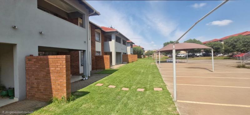 2 Bedroom Property for Sale in Monavoni Gauteng