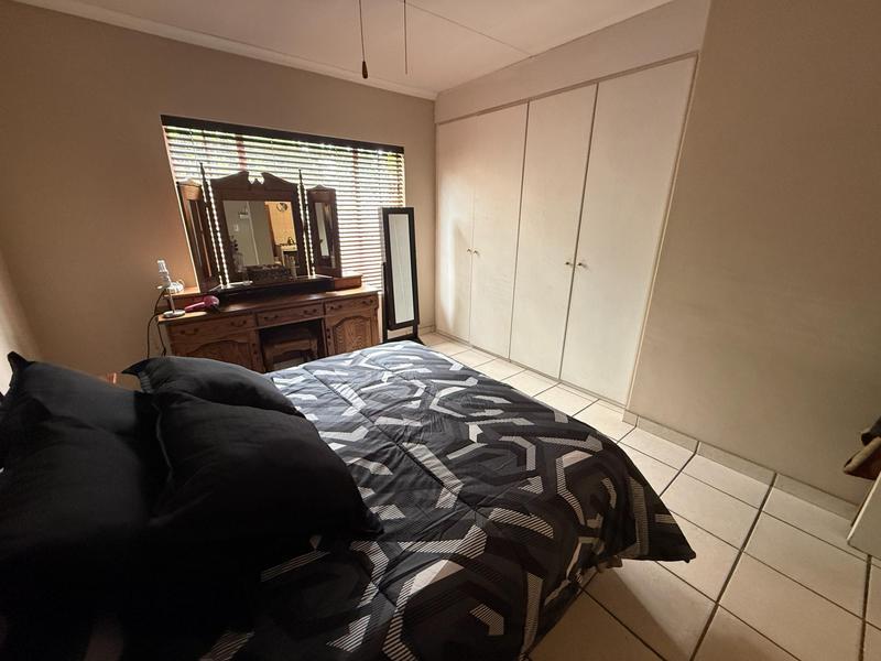 4 Bedroom Property for Sale in The Reeds Gauteng