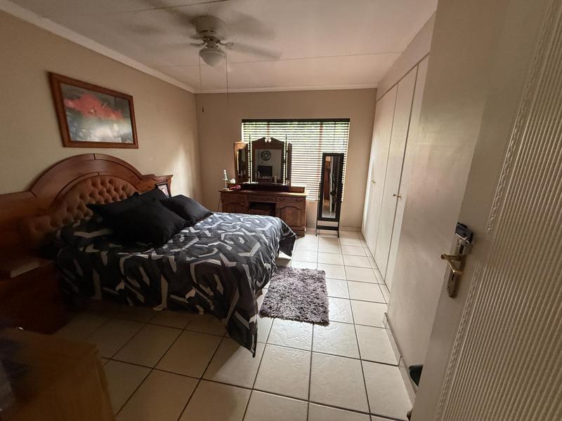 4 Bedroom Property for Sale in The Reeds Gauteng