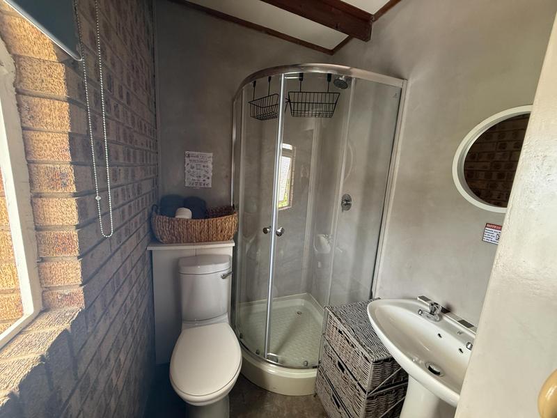 5 Bedroom Property for Sale in The Reeds Gauteng