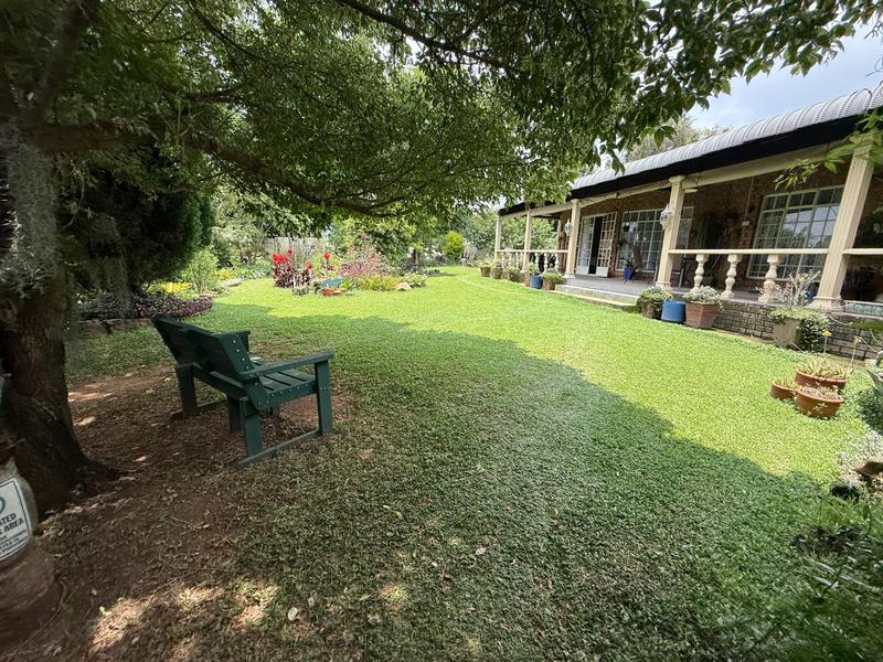 5 Bedroom Property for Sale in The Reeds Gauteng