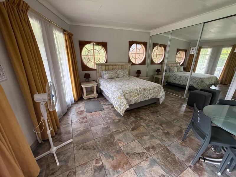 5 Bedroom Property for Sale in The Reeds Gauteng