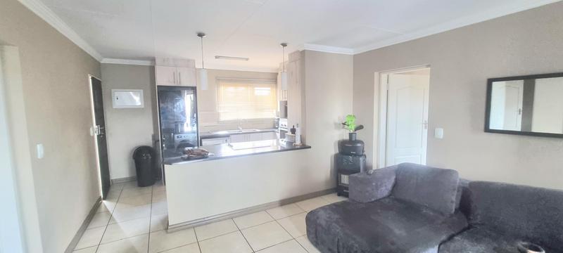 2 Bedroom Property for Sale in Amberfield Gauteng