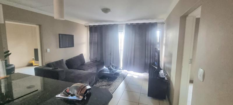 2 Bedroom Property for Sale in Amberfield Gauteng