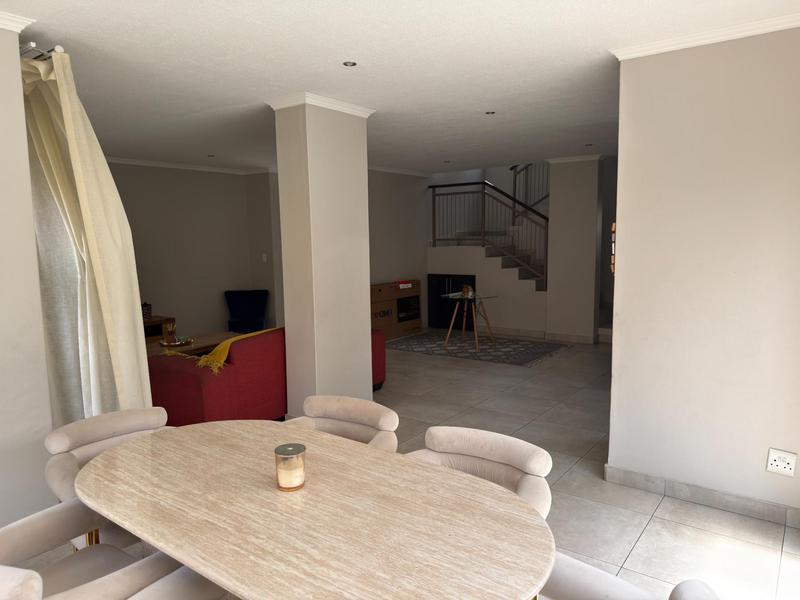 4 Bedroom Property for Sale in Thatchfield Gauteng