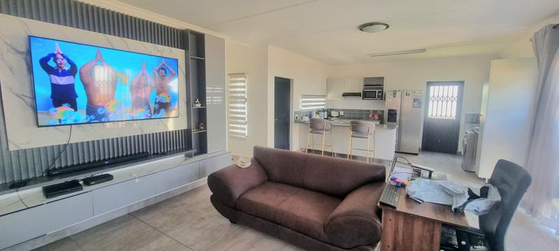 3 Bedroom Property for Sale in Thatchfield Gauteng