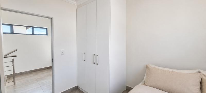3 Bedroom Property for Sale in Thatchfield Gauteng