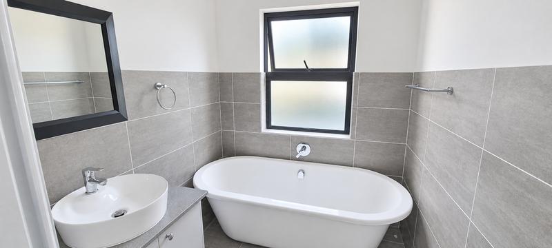 3 Bedroom Property for Sale in Thatchfield Gauteng
