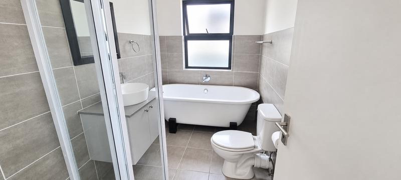 3 Bedroom Property for Sale in Thatchfield Gauteng