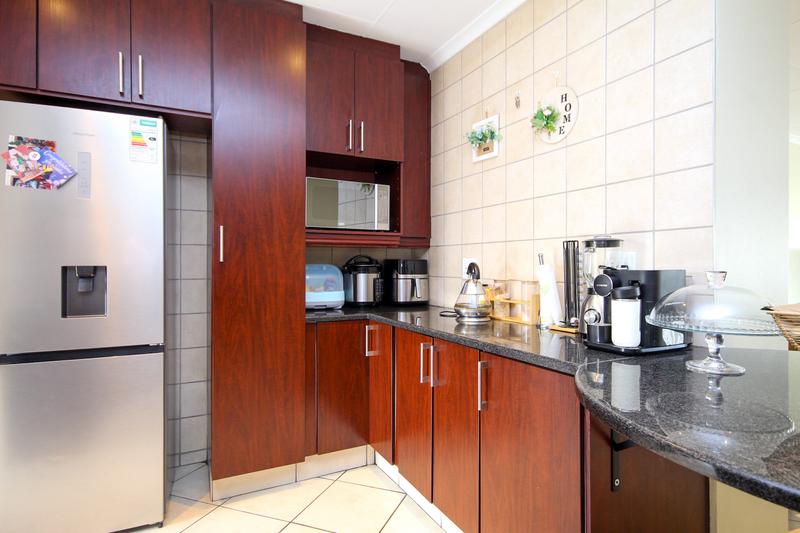 3 Bedroom Property for Sale in Thatchfield Gauteng