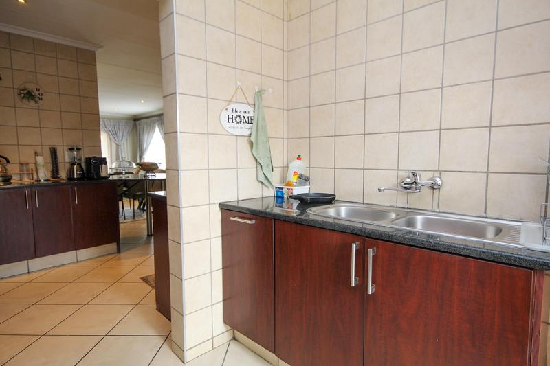 3 Bedroom Property for Sale in Thatchfield Gauteng