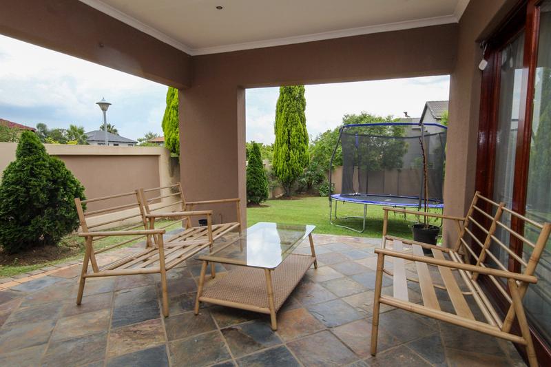 3 Bedroom Property for Sale in Thatchfield Gauteng