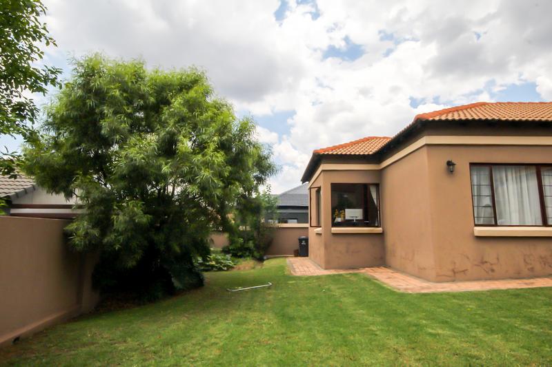 3 Bedroom Property for Sale in Thatchfield Gauteng