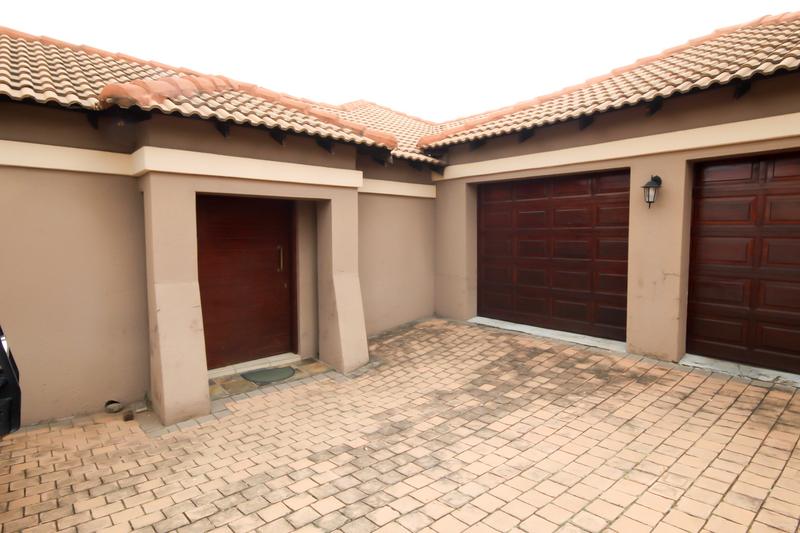 3 Bedroom Property for Sale in Thatchfield Gauteng