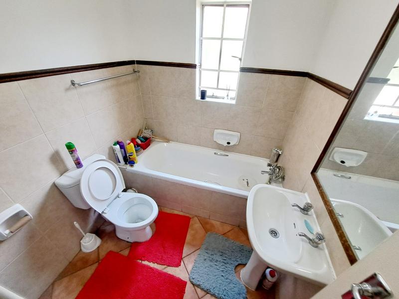 2 Bedroom Property for Sale in Eco Park Gauteng