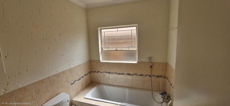 2 Bedroom Property for Sale in Heuwelsig Estate Gauteng
