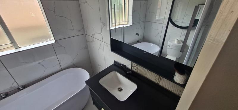 3 Bedroom Property for Sale in Heuwelsig Estate Gauteng