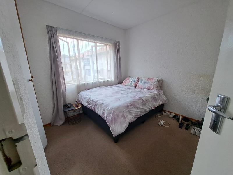 To Let 1 Bedroom Property for Rent in Westdene Gauteng