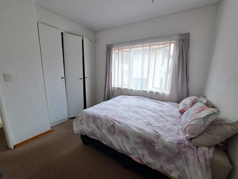 To Let 1 Bedroom Property for Rent in Westdene Gauteng