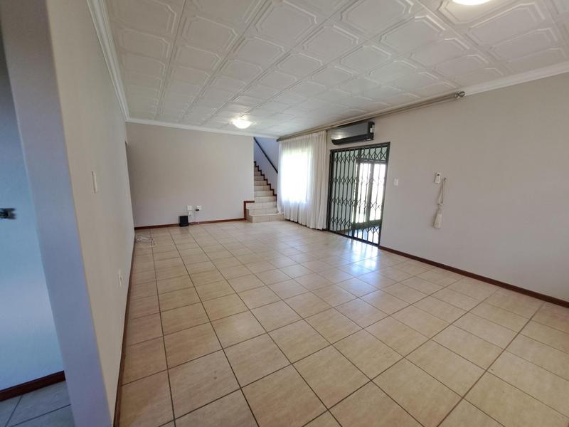 To Let 4 Bedroom Property for Rent in Noordwyk Gauteng