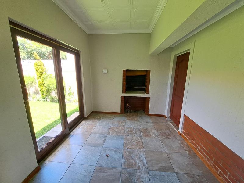 To Let 4 Bedroom Property for Rent in Noordwyk Gauteng