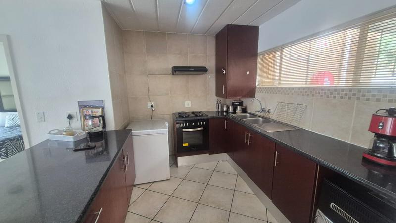 To Let 1 Bedroom Property for Rent in Whiteridge Gauteng