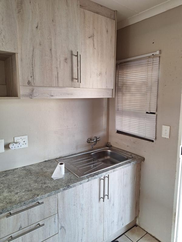 To Let 3 Bedroom Property for Rent in Witpoortjie Gauteng