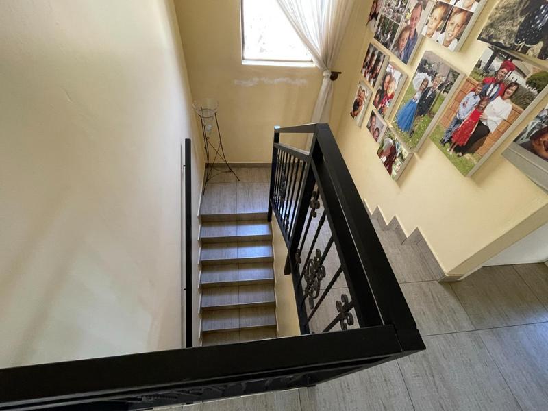 To Let 4 Bedroom Property for Rent in Pretorius Park Gauteng