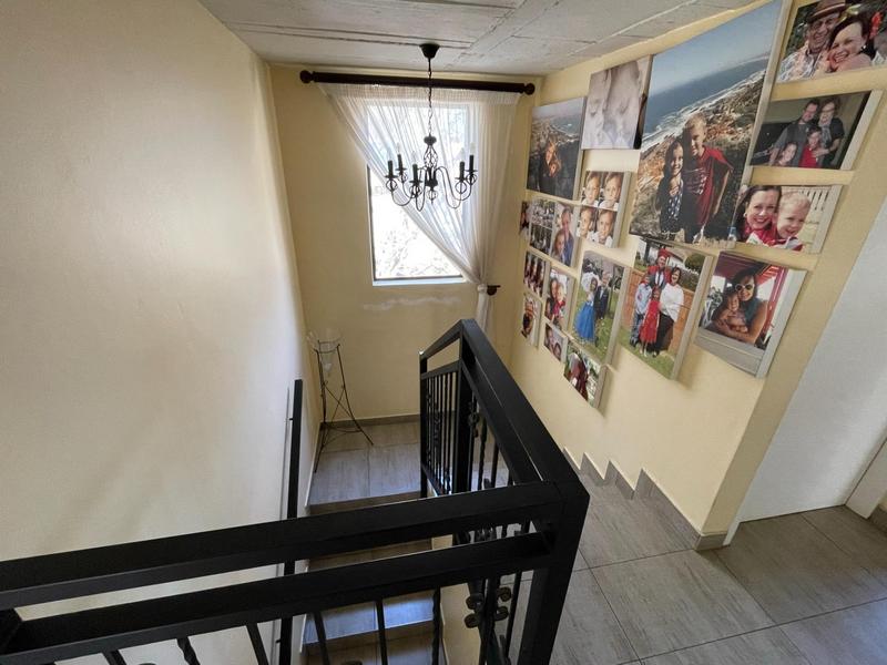 To Let 4 Bedroom Property for Rent in Pretorius Park Gauteng