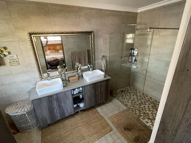 To Let 4 Bedroom Property for Rent in Pretorius Park Gauteng