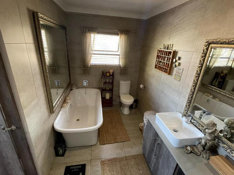 To Let 4 Bedroom Property for Rent in Pretorius Park Gauteng