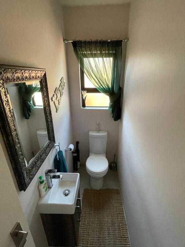 To Let 4 Bedroom Property for Rent in Pretorius Park Gauteng