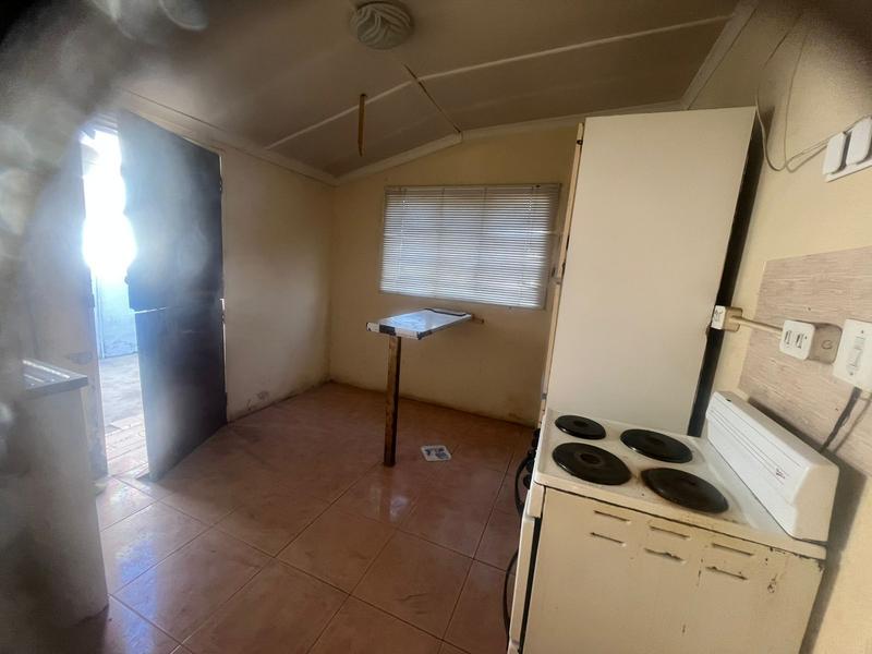 To Let 2 Bedroom Property for Rent in Meadowlands East Gauteng