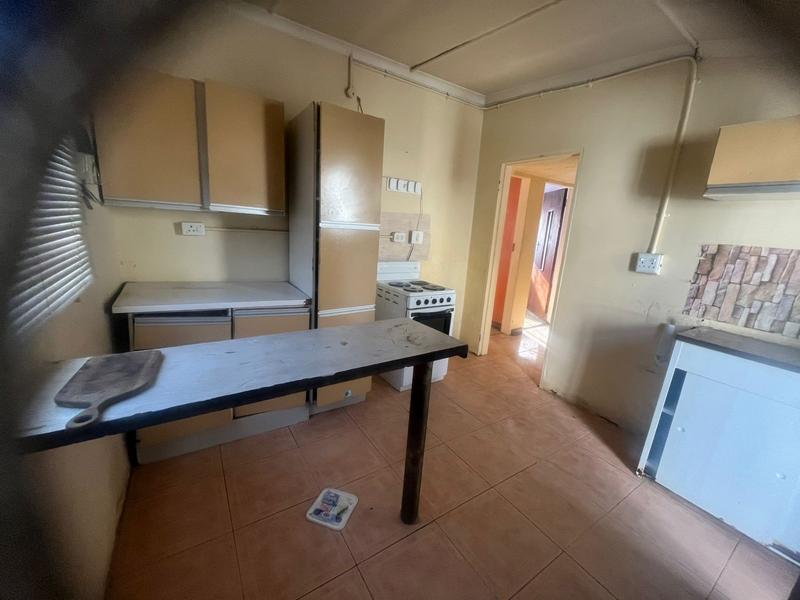 To Let 2 Bedroom Property for Rent in Meadowlands East Gauteng