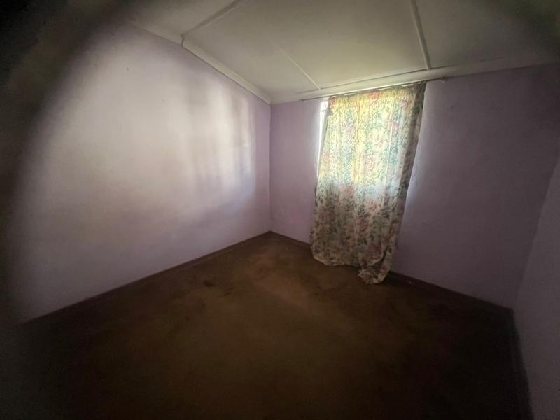 To Let 2 Bedroom Property for Rent in Meadowlands East Gauteng