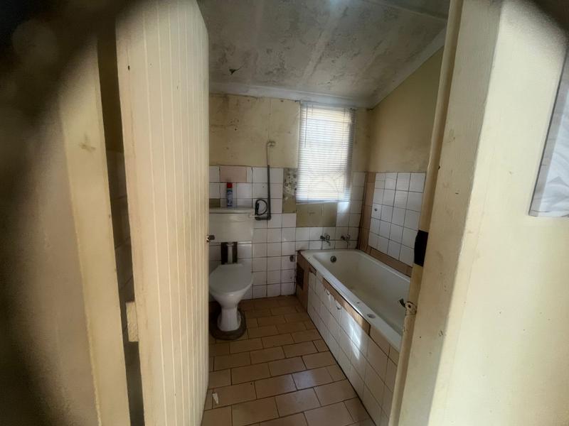 To Let 2 Bedroom Property for Rent in Meadowlands East Gauteng