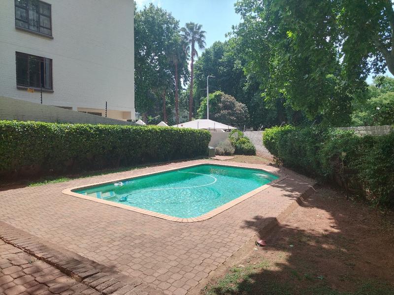 1 Bedroom Property for Sale in Westdene Gauteng