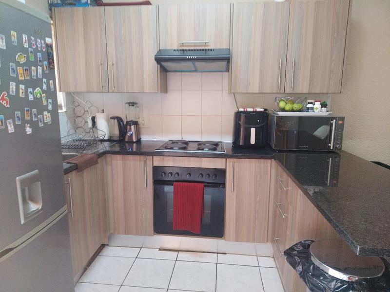 1 Bedroom Property for Sale in Westdene Gauteng