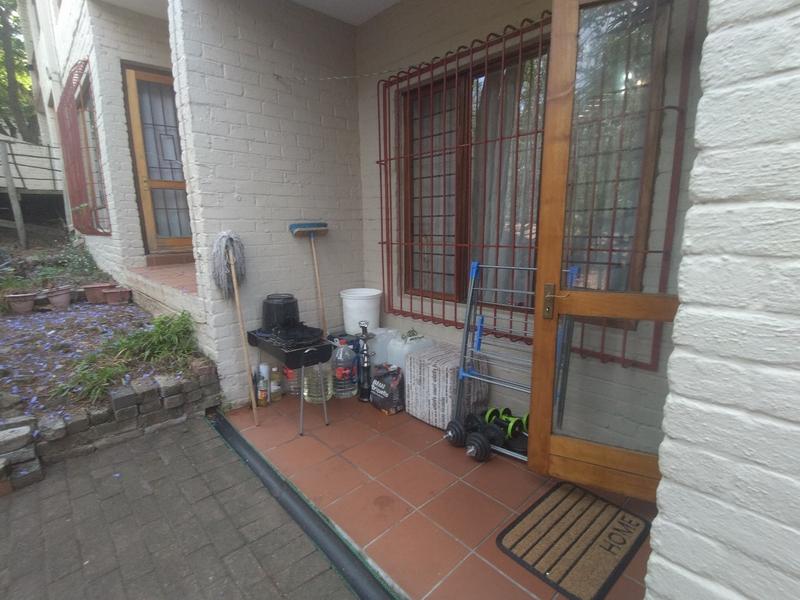 1 Bedroom Property for Sale in Westdene Gauteng