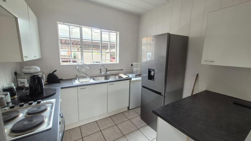 3 Bedroom Property for Sale in Roodekrans Gauteng