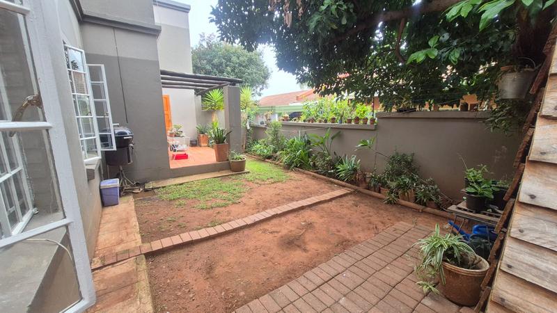 3 Bedroom Property for Sale in Roodekrans Gauteng