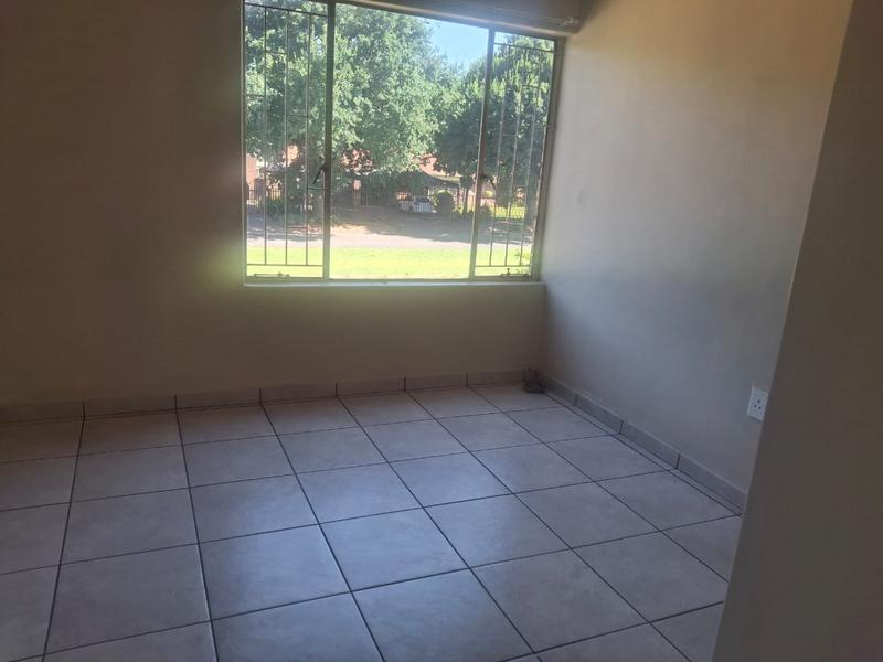 3 Bedroom Property for Sale in Vanderbijlpark SE 3 Gauteng