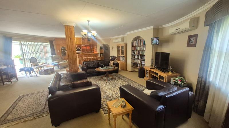 4 Bedroom Property for Sale in Rant En Dal Gauteng