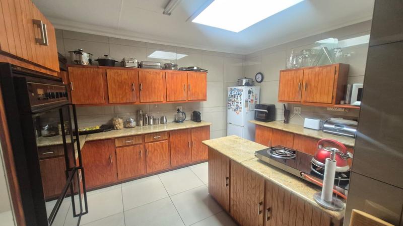 4 Bedroom Property for Sale in Rant En Dal Gauteng