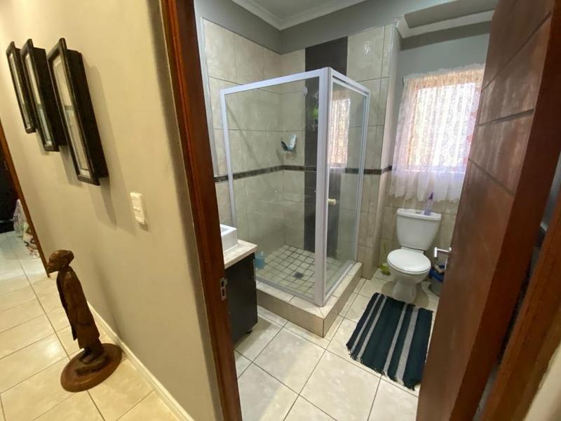 2 Bedroom Property for Sale in Pretorius Park Gauteng