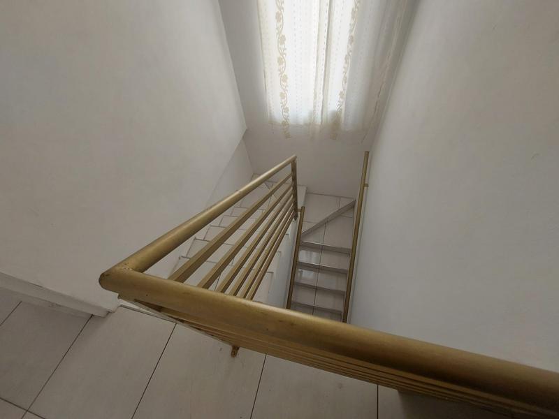 5 Bedroom Property for Sale in Riverspray Lifestyle Estate Gauteng