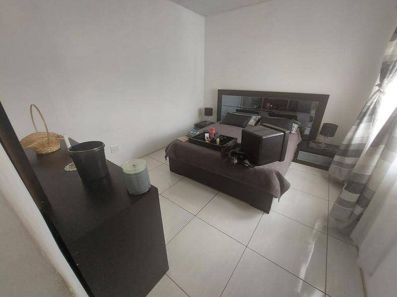 5 Bedroom Property for Sale in Riverspray Lifestyle Estate Gauteng