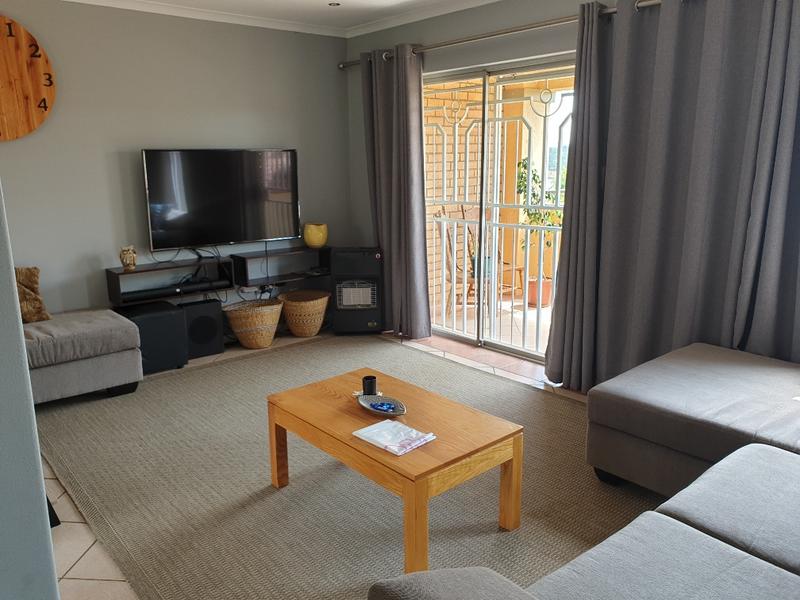 2 Bedroom Property for Sale in Mooikloof Ridge Gauteng