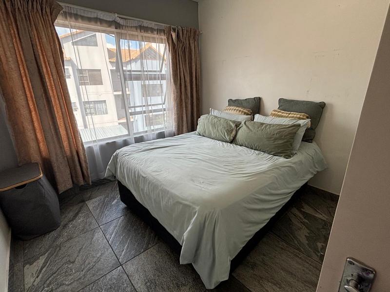 2 Bedroom Property for Sale in Honeydew Grove Gauteng